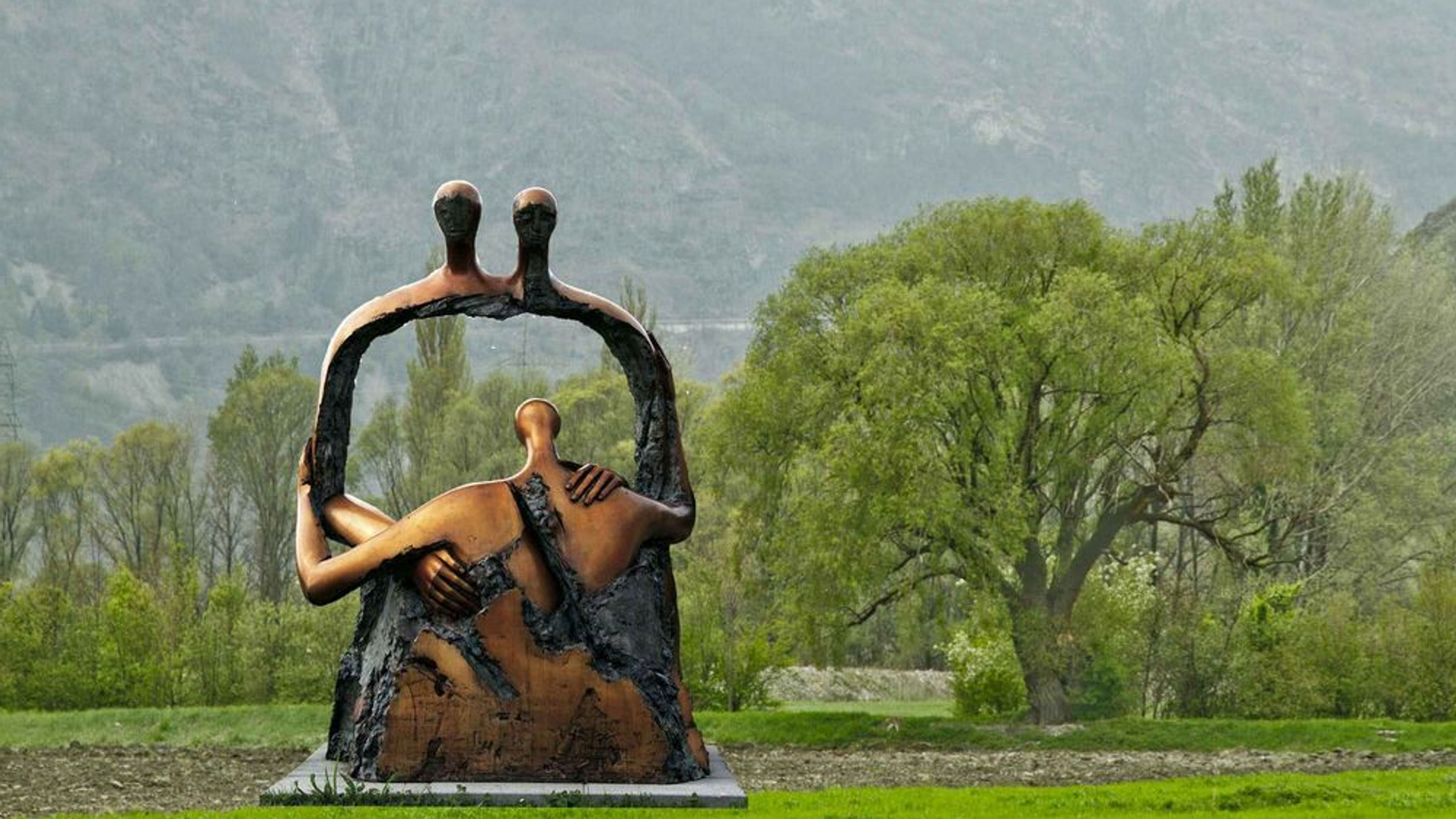 Grief Therapy as Meaning Reconstruction: An Attachment-Informed Approach [II]